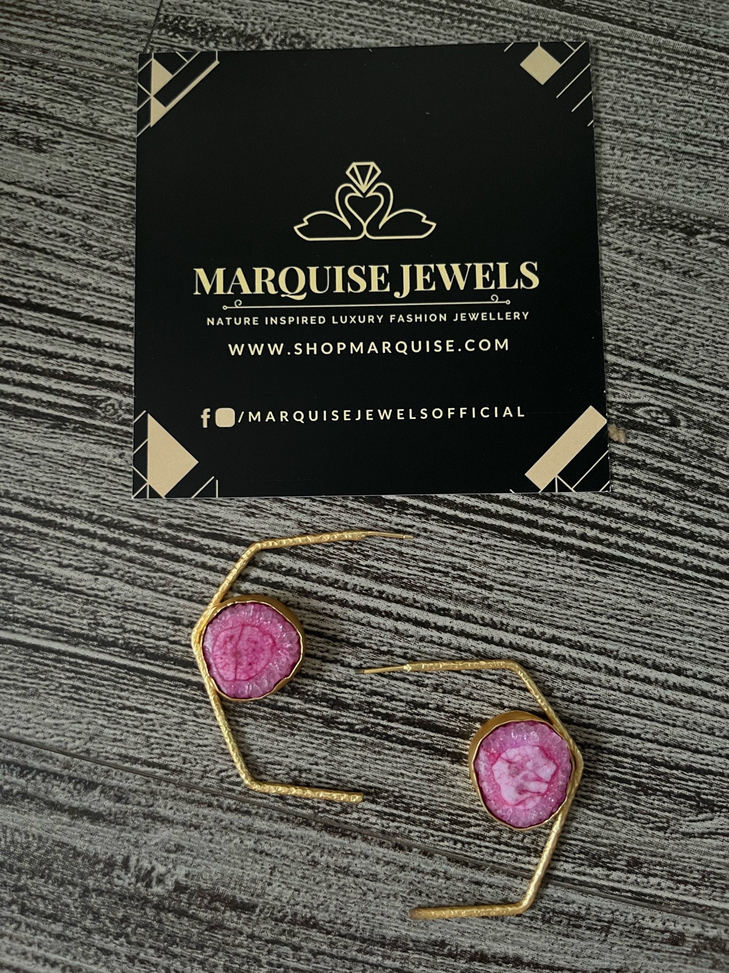 Hemisphere earrings with Pink Titanium