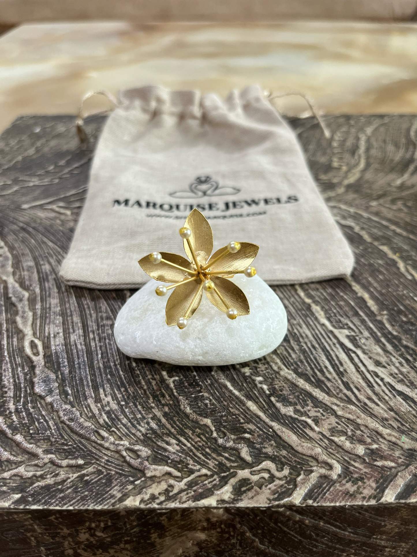 Floral Beaded Anthers Ring