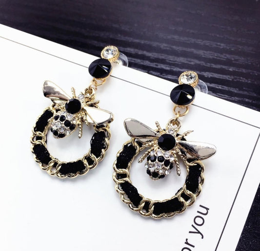 Buzzy Bee Earrings