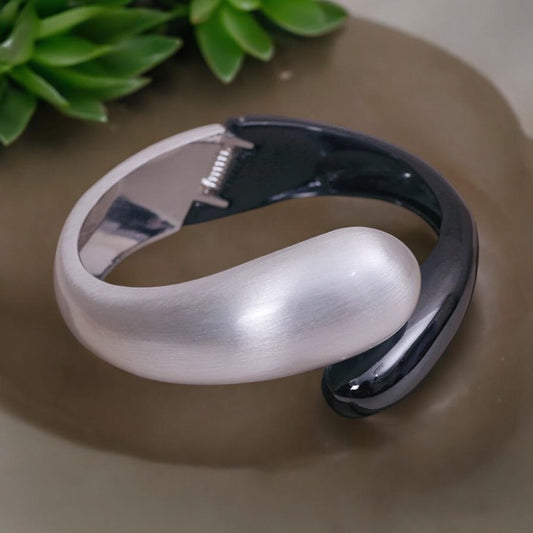 Drop of the Ocean Chunky Bangle
