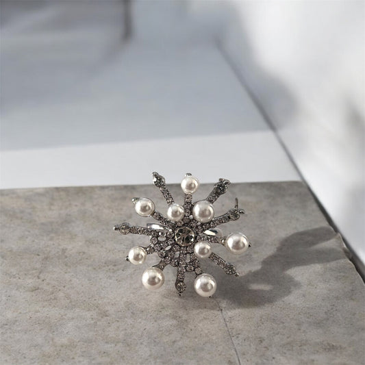 Mystical Snowflake Ring